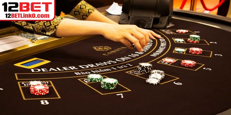 Chơi Blackjack Trực Tuyến - Hướng Dẫn Dễ Hiểu Cho Newbie 8 Với mỗi lá bài xuất hiện trong game sẽ tương ứng với một số điểm nhất định